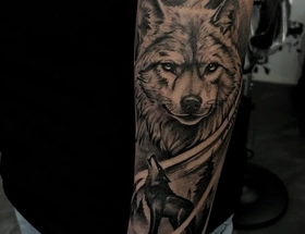 Max (TATTOO)