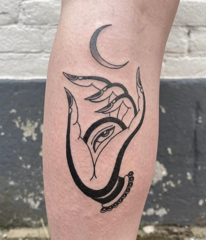 Louis (TATTOO)
