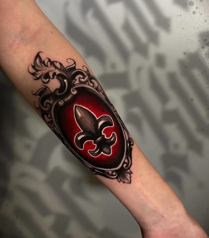 Max (TATTOO)