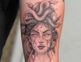 Romy (TATTOO)