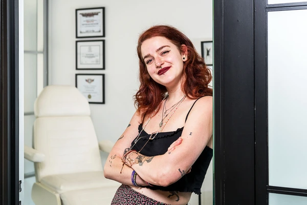 Lois (PIERCER)